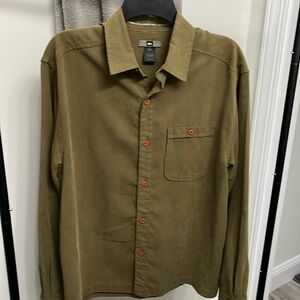 REI Men’s Dress Shirt